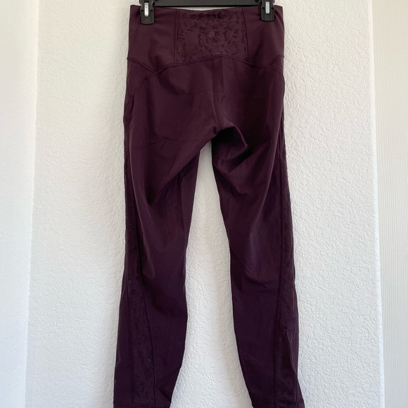 Lululemon Meant To Move legging - Picture 4 of 6